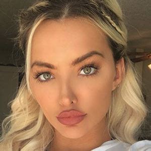 lindsey pelas age|Lindsey Pelas Wikipe, Bio, Age, Husband, Siblings, Net Worth, Pod